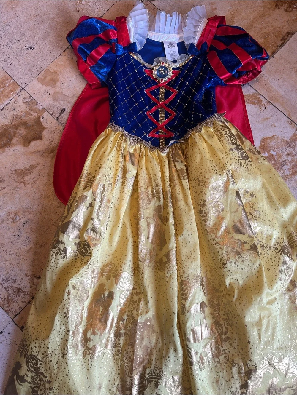 Disney Snow White Princess Dress-Up Costume - size 7/8
